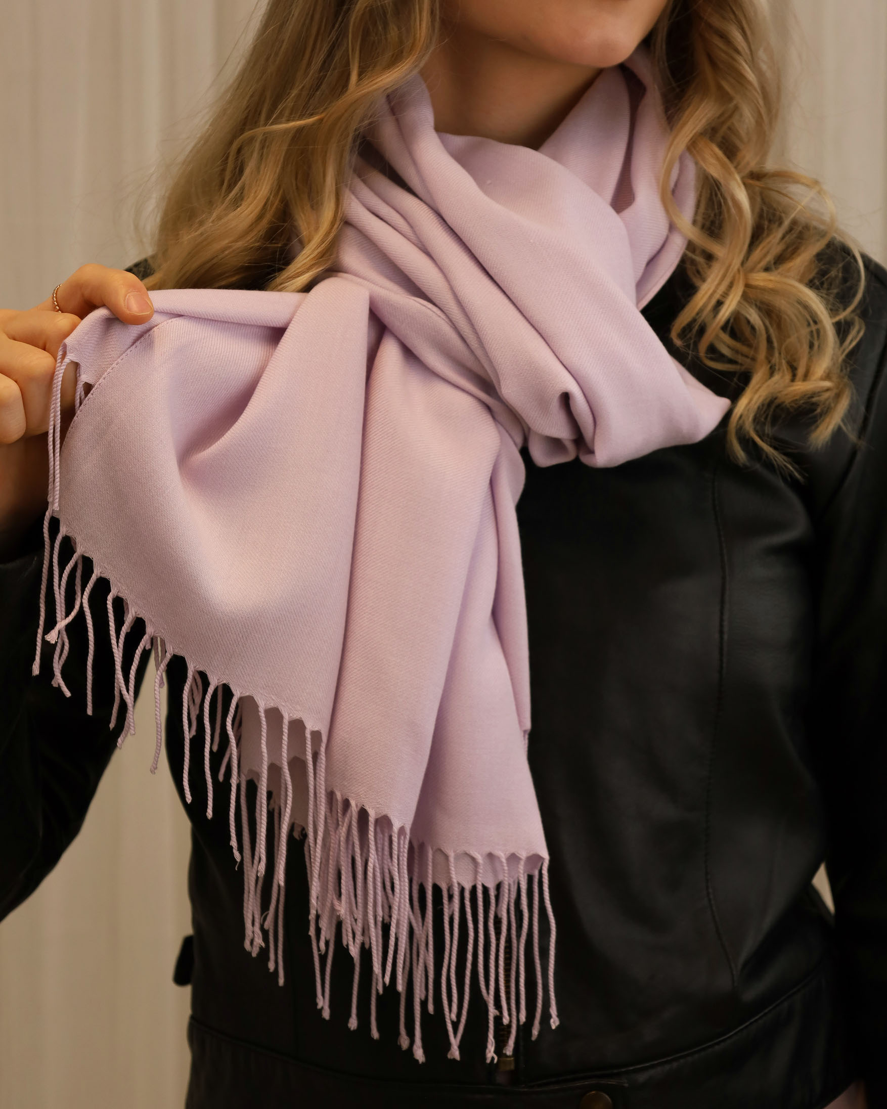 Pashmina Huivi vaalealila